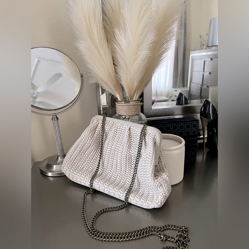 Textured Clutch Purse - Ivory